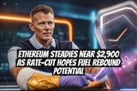 Ethereum Steadies Near $2,900 as Rate-Cut Hopes Fuel Rebound Potential