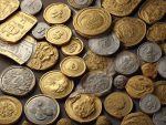 Dejitaru Tsuka Coin vs. Traditional Currency: Unraveling the Differences and Similarities