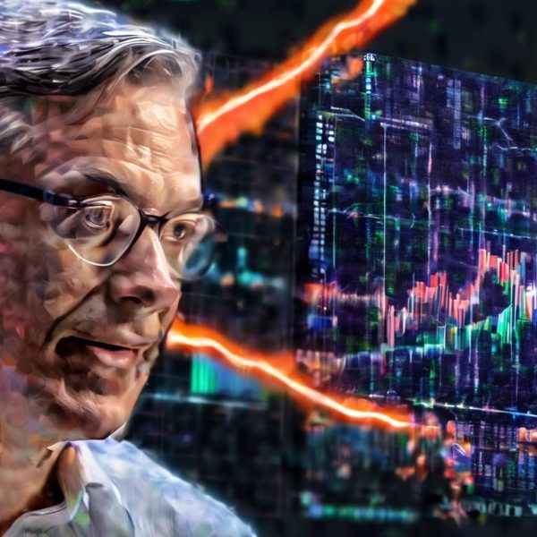 Crypto analyst discusses looming rate cut debate 😱📈🔥