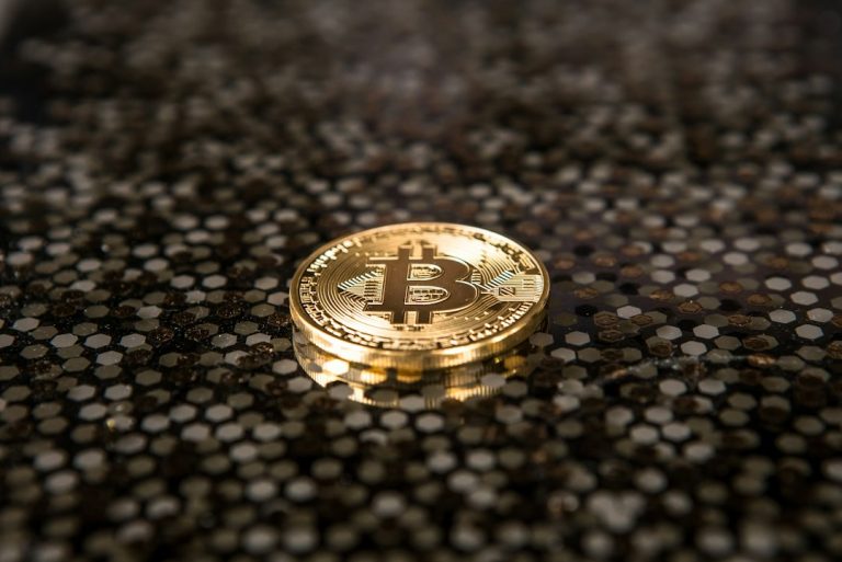Bitcoin Hailed as “Exponential Gold” by Fidelity Executive