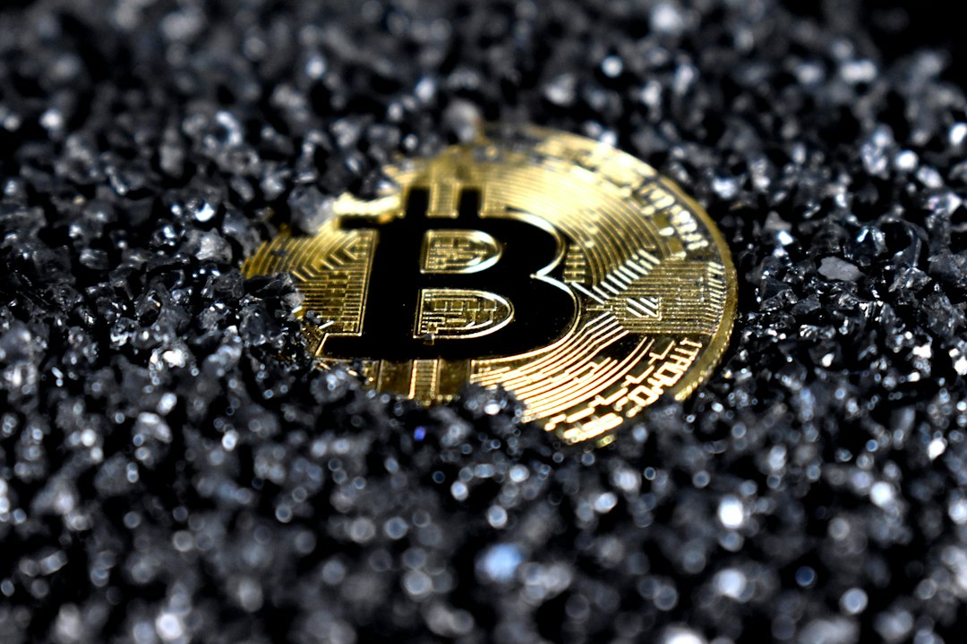 Breaking: Coinbase Custody Holds 90% of Bitcoin ETFs Assets! 😮🚀