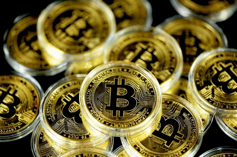 Michael Saylor’s Bitcoin Success: 333% Surge in 2020 😲🚀