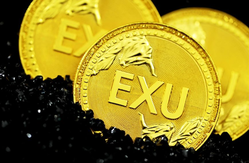 Binance Becomes First Licensed Crypto Exchange in El Salvador