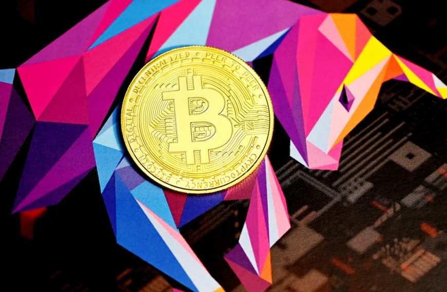 Bitcoin Price Prediction: A Triple-Digit Rally Expected Before the End of 2023