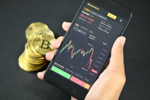 Analyst Explains Potential 50% Surge in Bitcoin Price