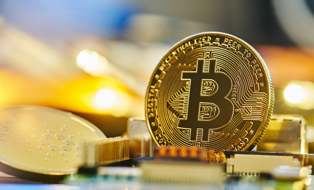Bitcoin Surges Above ,000, Continuing its Upward Momentum